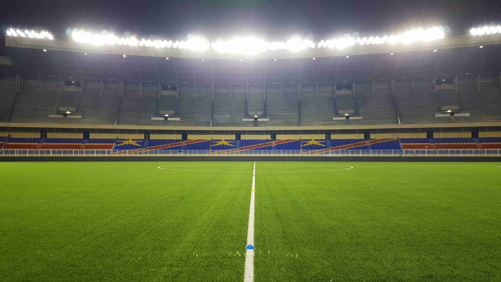 1682654673409126lnyD.jpg 客户拍摄调色_副本.jpg